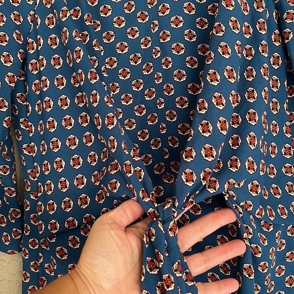 Chenault Front Tie Kimono Style Sleeves Lightweight Floral Print Top - Picture 6 of 13